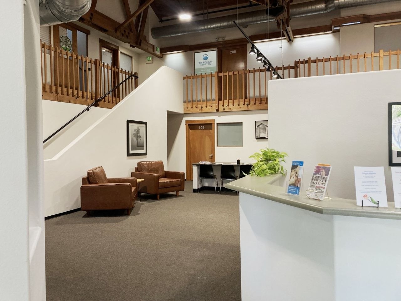 Dr. Rueger's office lobby in Ashland, Oregon